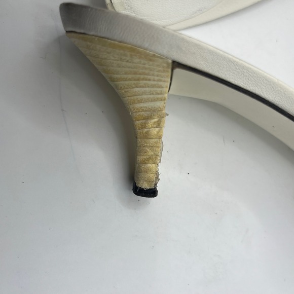 Gucci White Leather Studded Buckle Slide‎ Heels Sandals Women's Size 7B - Picture 7 of 8